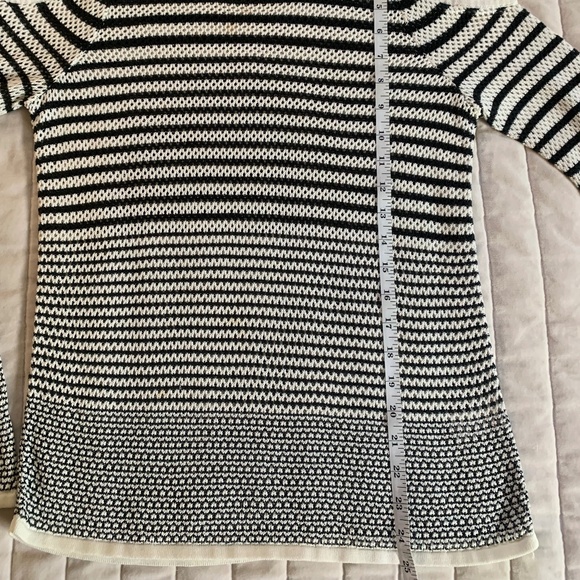 Rag and Bone Black White Stripe Semi-Sheer Cold Shoulder Sweater Size Medium - Picture 5 of 7